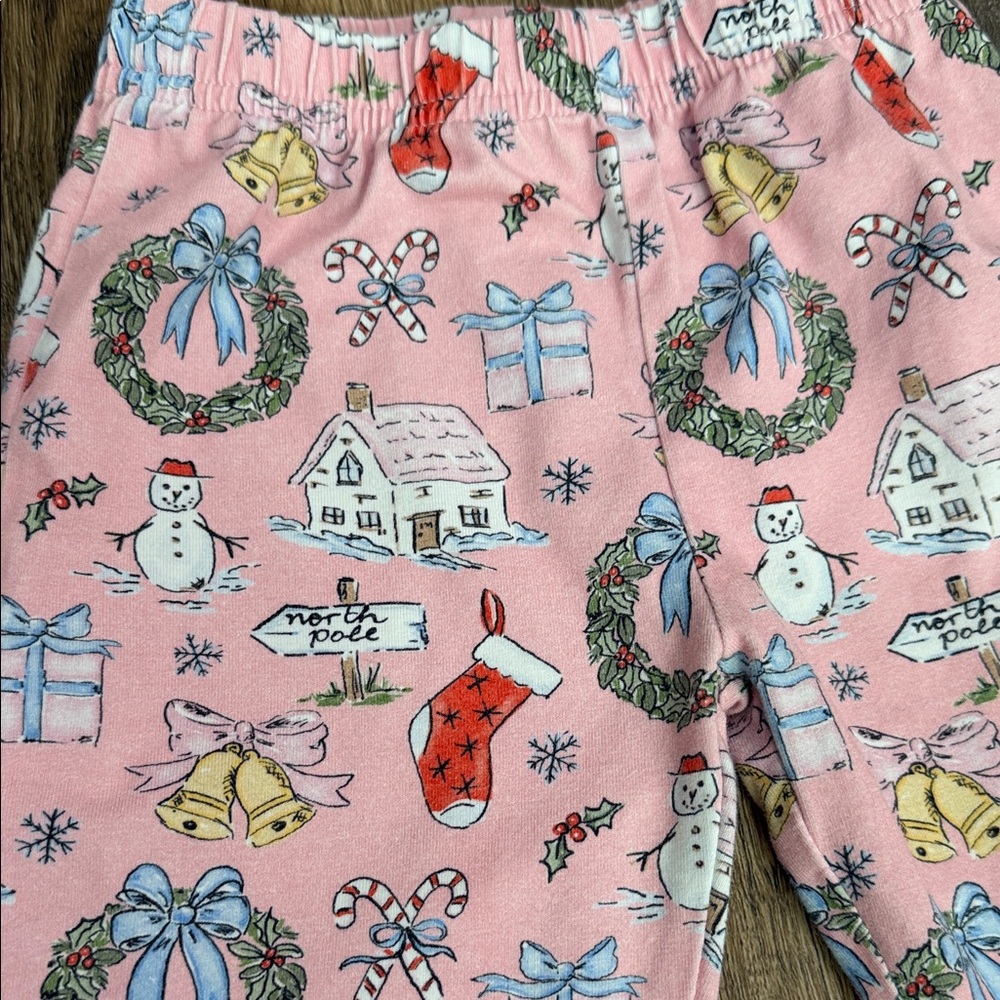Cecil and Lou,Girls Pink Holiday Print Ruffle Pajama Set - Picture 8 of 10